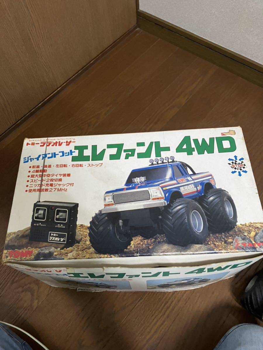 トミー ラデオレーサー ジャイアントフットエレファント4WD ラジコン