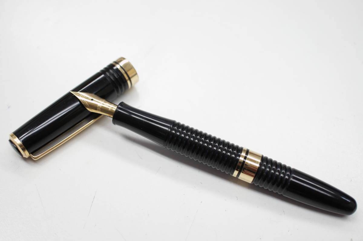 美品◇PLATINUM プラチナ ギャザード ブラック×ゴールド ペン先14K
