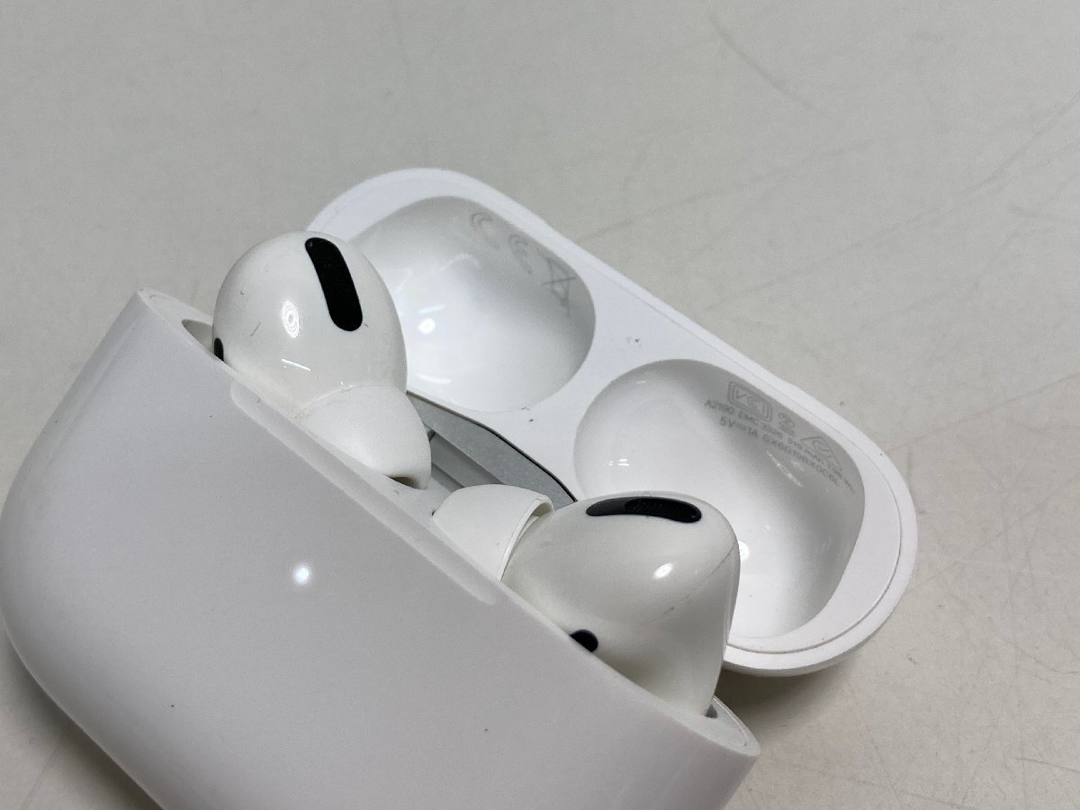☆99-04-1887】□中古品□Apple AirPods Pro MWP22J/A A2083 A2084