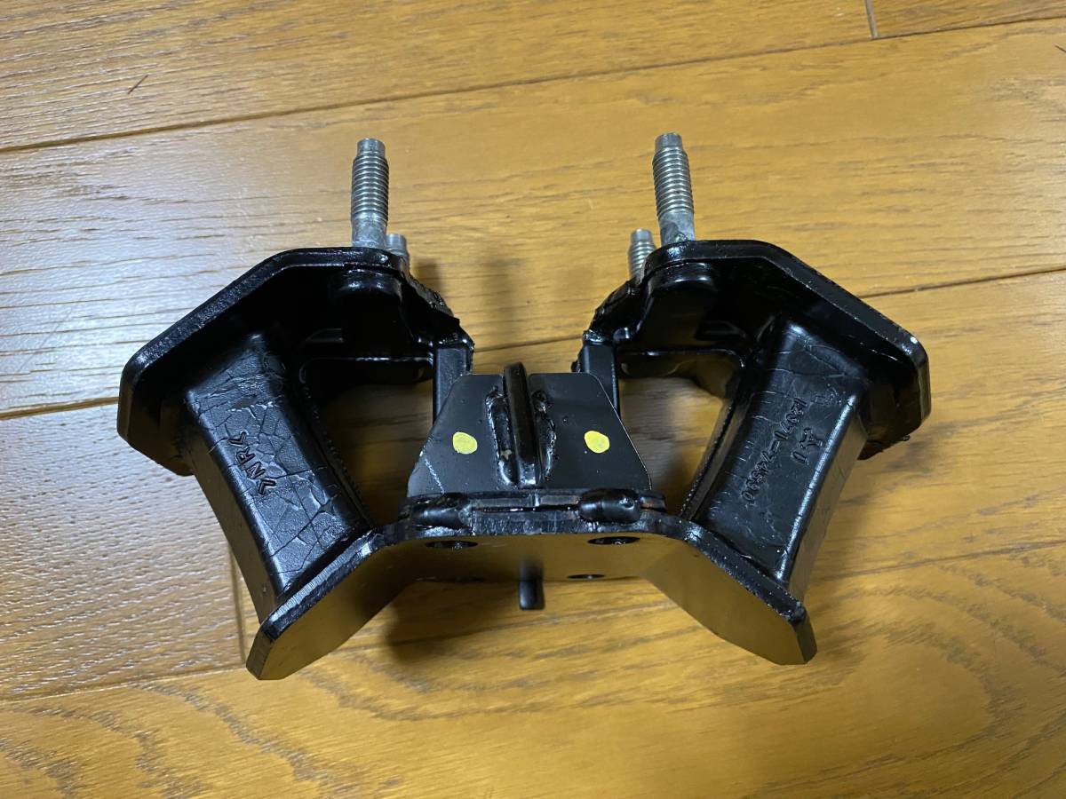 トヨタ純正 アルテッツァ ミッションマウント ALTEZZA SXE10 GXE10　説明をよくお読みください アルテッツァ TOYOTA ミッションマウントの通販 2026年最新Yahoo アルテッツァにカザマオート製 イグニッションコイル＆エンジンマウント交換