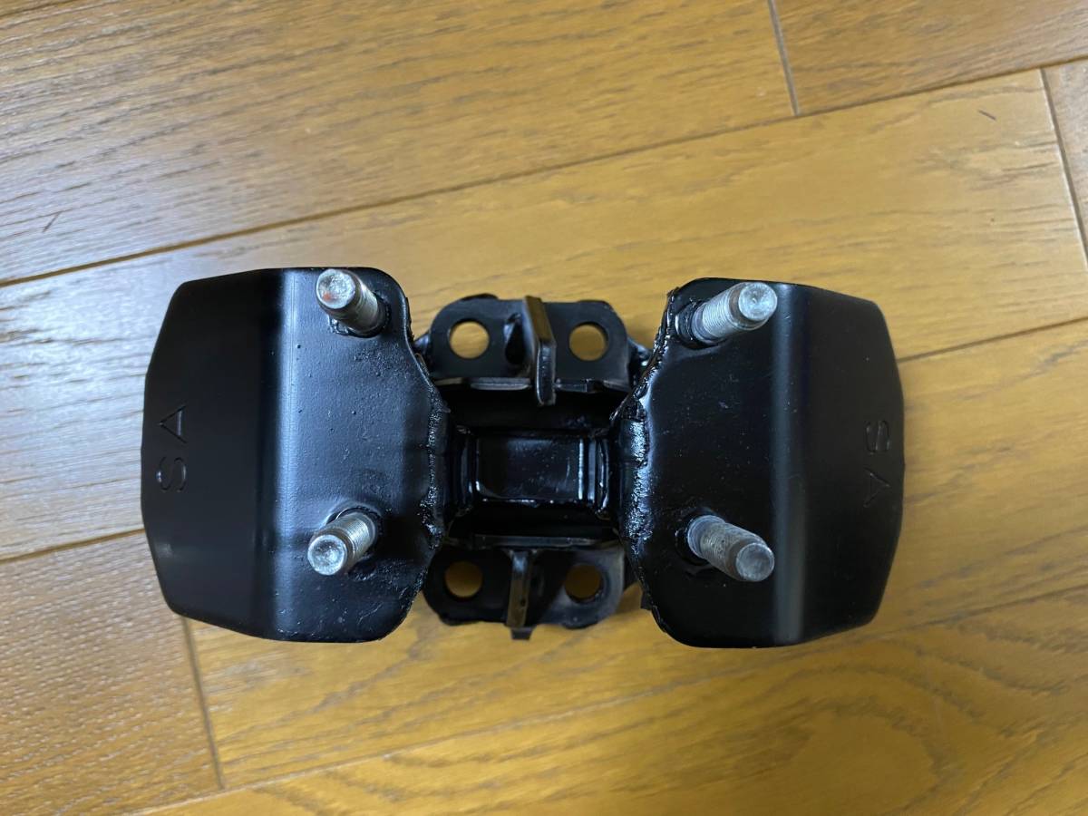 トヨタ純正 アルテッツァ ミッションマウント ALTEZZA SXE10 GXE10　説明をよくお読みください アルテッツァ TOYOTA ミッションマウントの通販 2026年最新Yahoo アルテッツァにカザマオート製 イグニッションコイル＆エンジンマウント交換