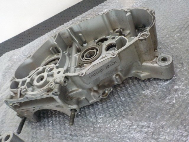 HS2○〇☆ヤマハ SR400 H313E エンジンパーツセット（クランクケース
