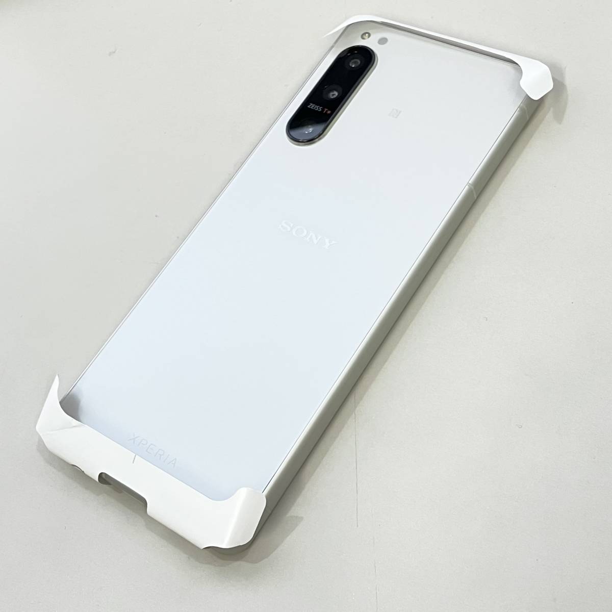 新品未使用 訳あり】SIMフリー SONY Xperia 5 IV A204SO エクリュ 