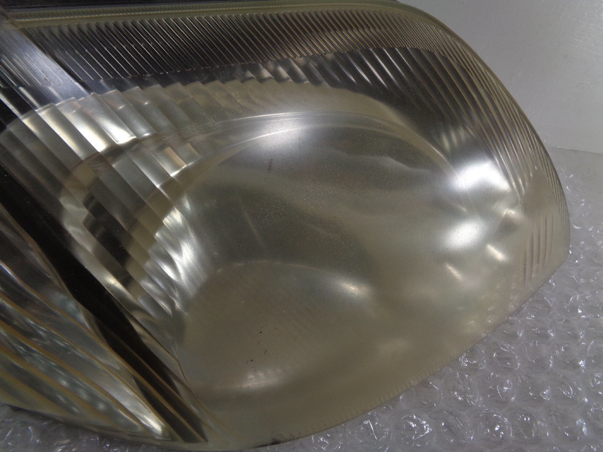 23S1167) カローラフィールダー NZE120G NZE121G 左右ヘッドライト