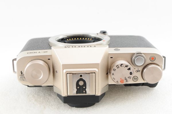 富士フィルム X−T100 シャンパンゴールド - ボディー 美品FUJIFILM