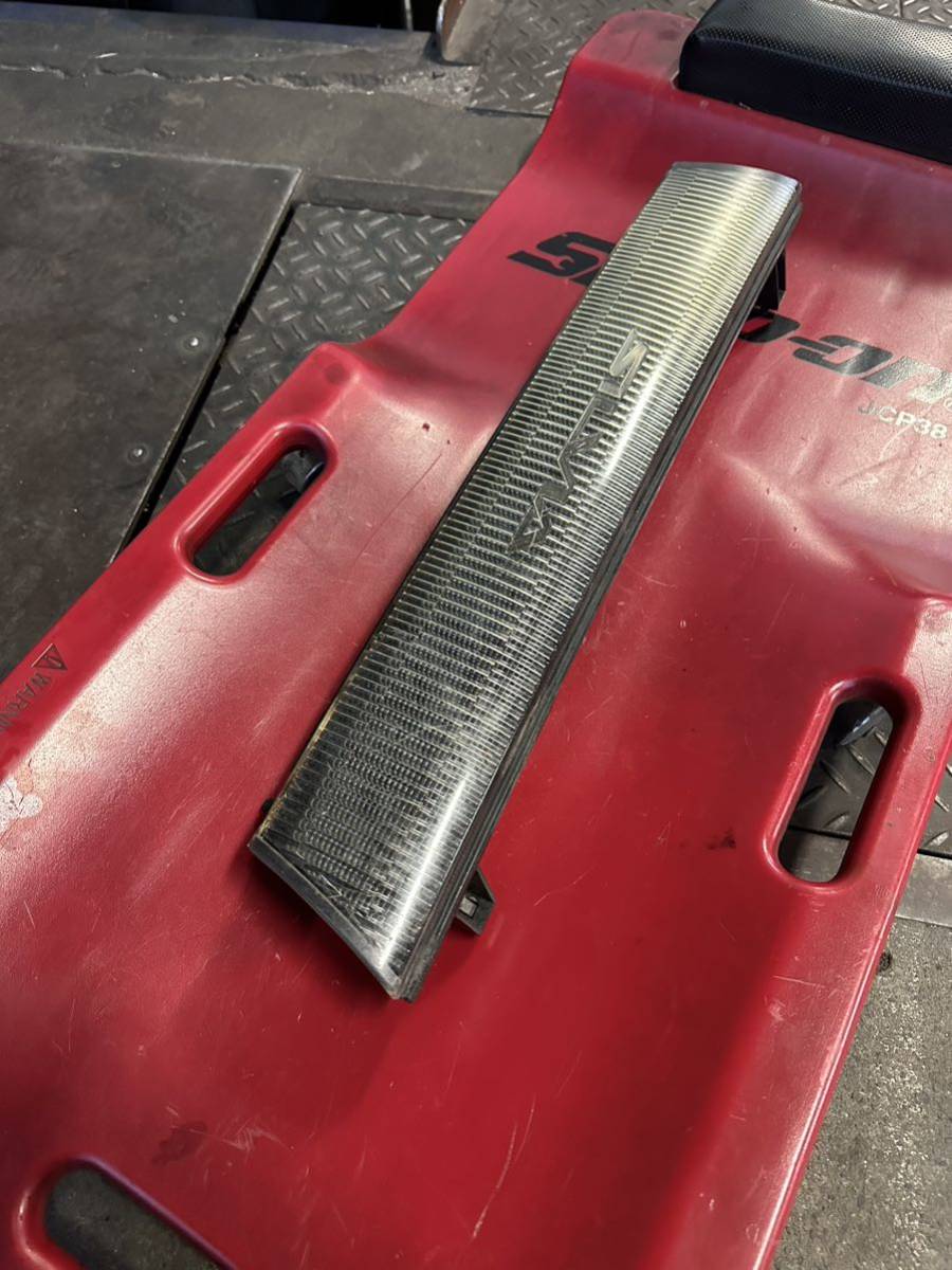 S13シルビア 純正グリル 爪の割れなし 落札者と連絡が取れない為