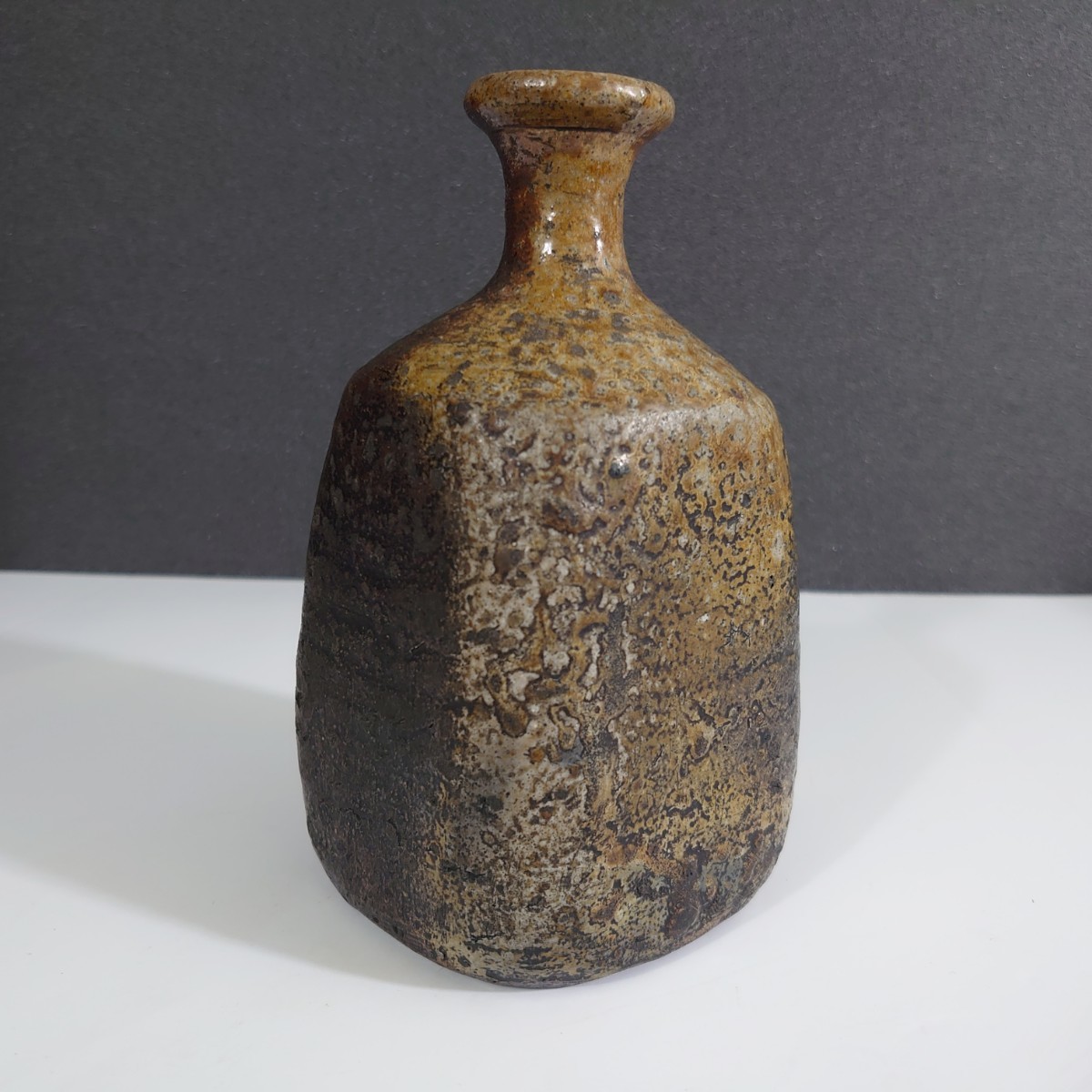 古い九谷焼 横手急須 山水 金彩赤絵 色絵 明治期在印 茶壷 煎茶道具 古玩