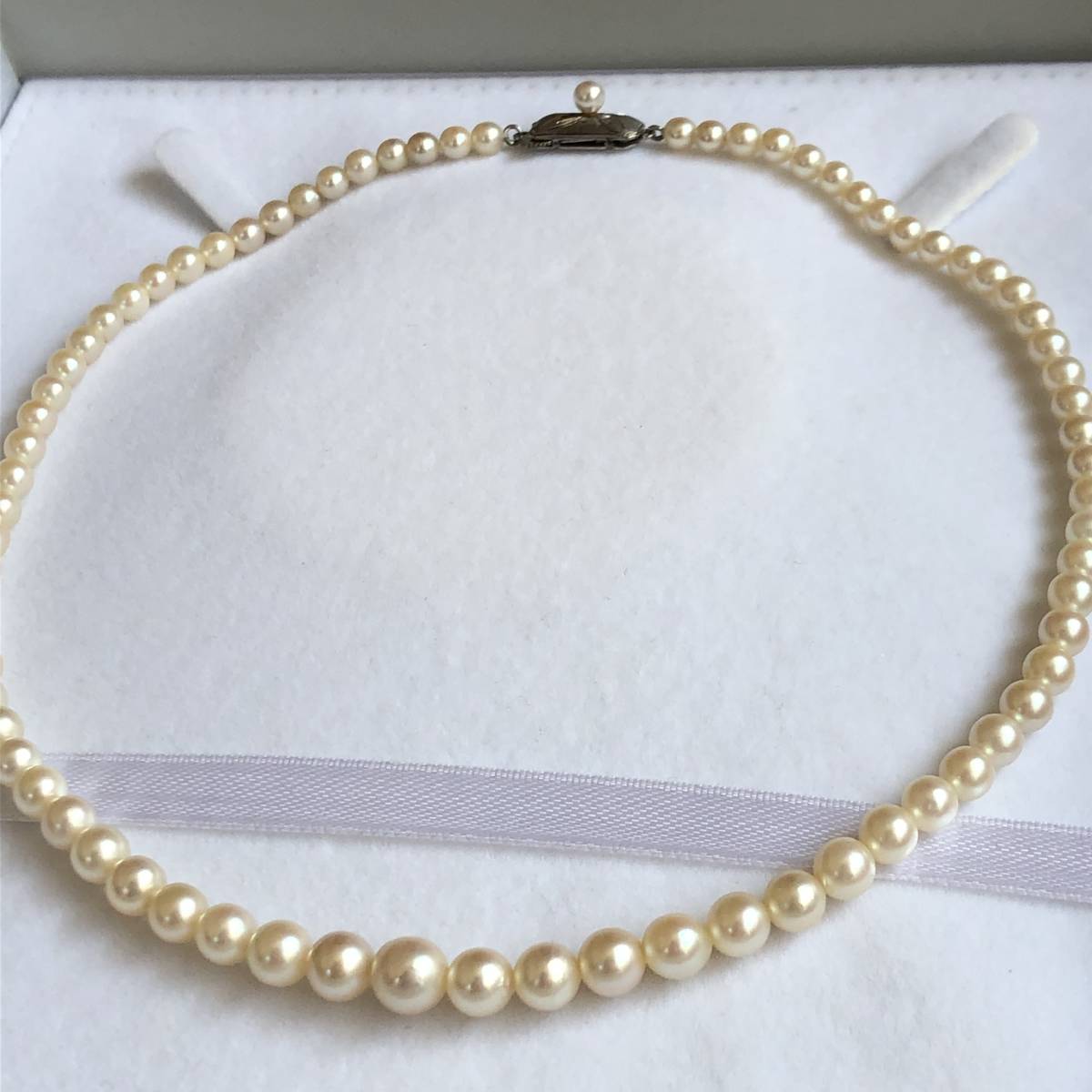 グラデーションネックレス