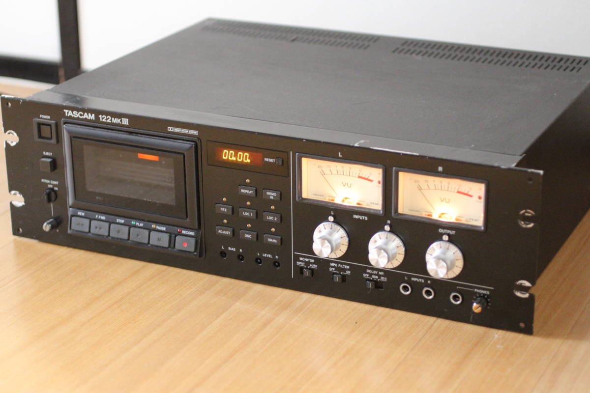 TASCAM プロ業務用高級3ヘッド3モータカセットデッキ 122MK3 動作品 TASCAM プロ業務用高級3ヘッド3モータカセットデッキ 122MK3 動作確認