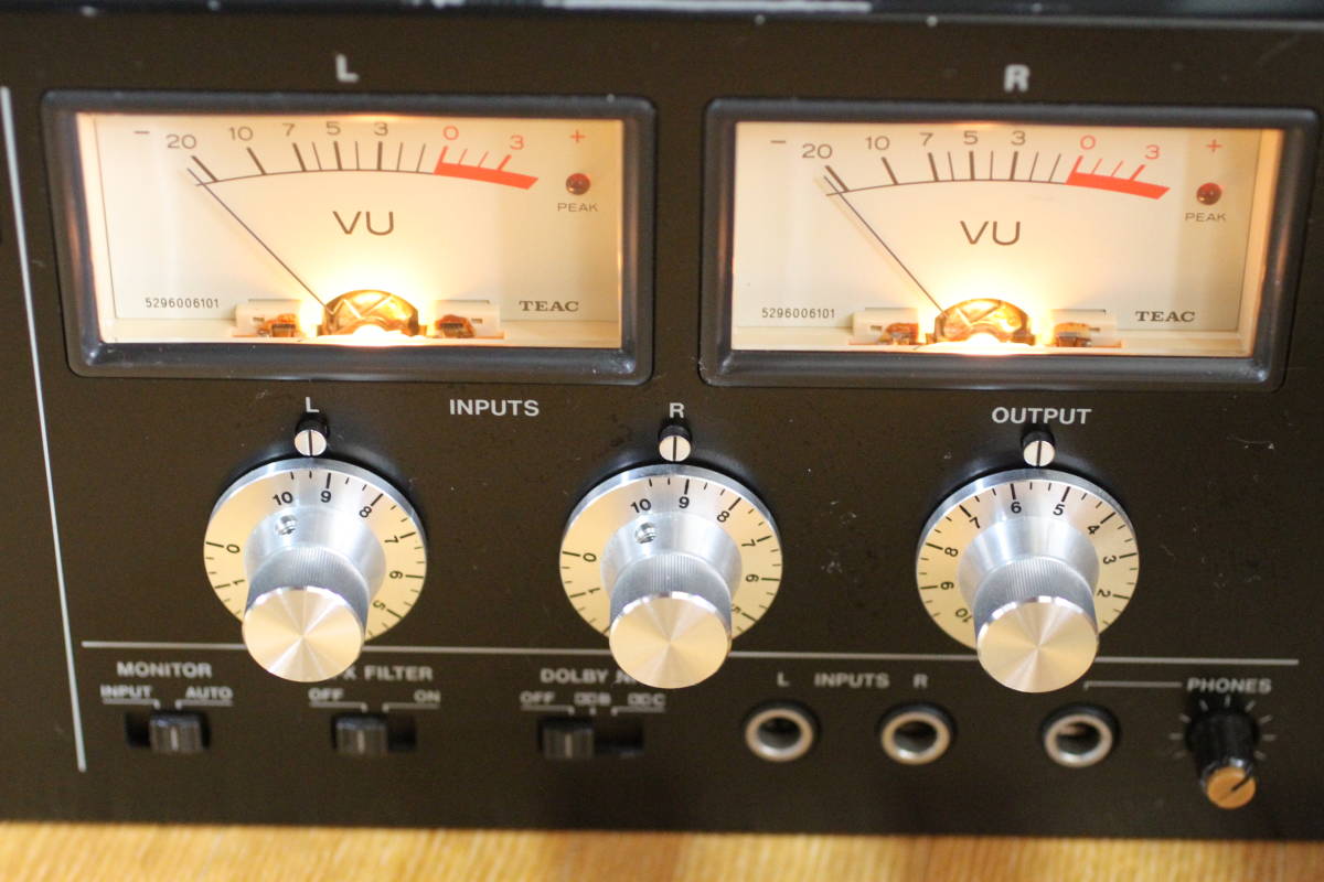 初期動作保証】 TASCAM プロ業務用高級3ヘッド3モータカセットデッキ