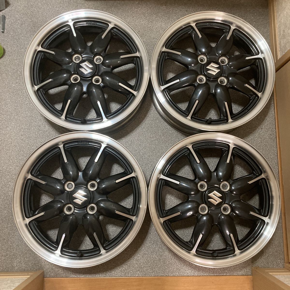 スズキ アルト ha36（ブランドエンケイ）（ホイール｜タイヤ スズキ