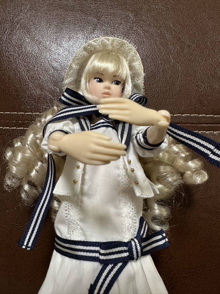 ◇セキグチ momoko DOLL 避暑地のメヌエット WHITE Ver. ヘア ◇セキグチ momoko DOLL 避暑地のメヌエット WHITE Ver. ヘア