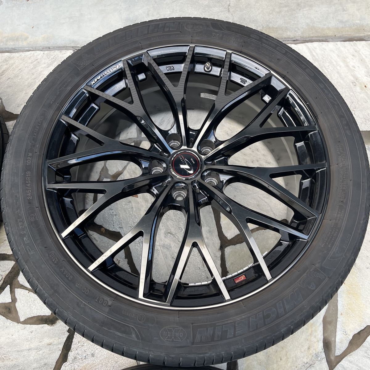 未使用MICHELIN LEONIS 18インチスタッドレスタイヤ&ホイール 【公式通販】