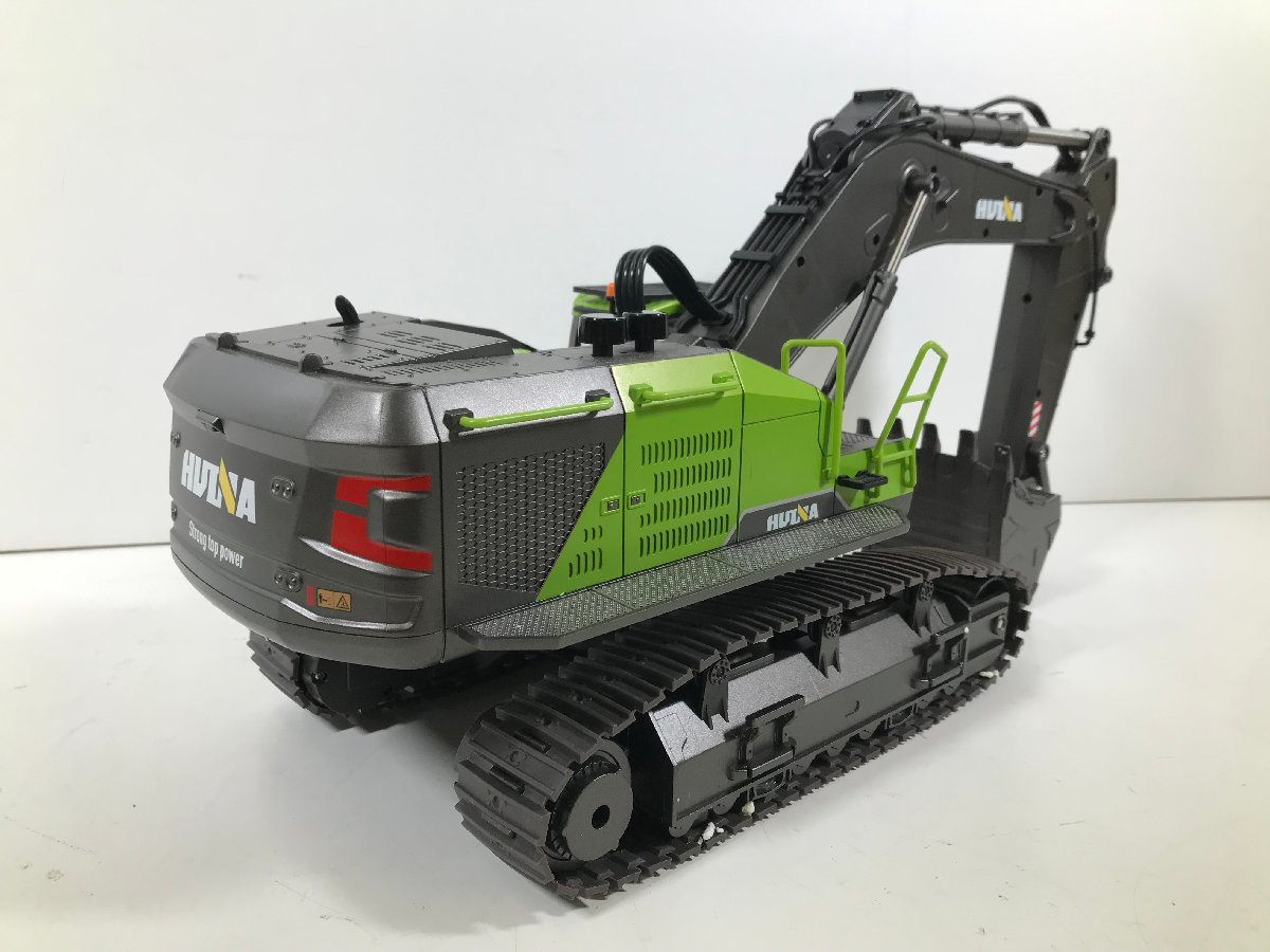 HuiNa Toys 1593 R/C EXCAVATOR Professional R/C Excavator model