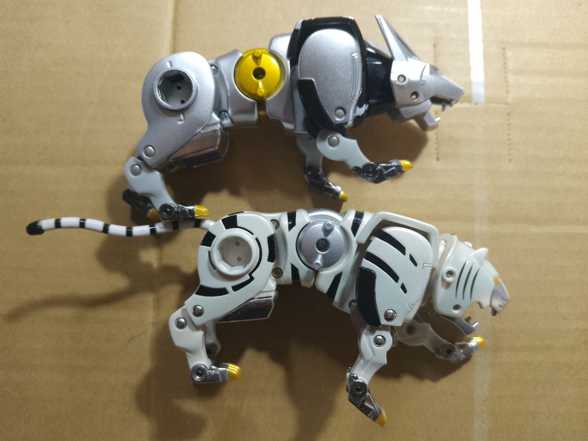 ガオウルフ & ガオタイガー 2種セット 百獣戦隊 ガオレンジャー DX 