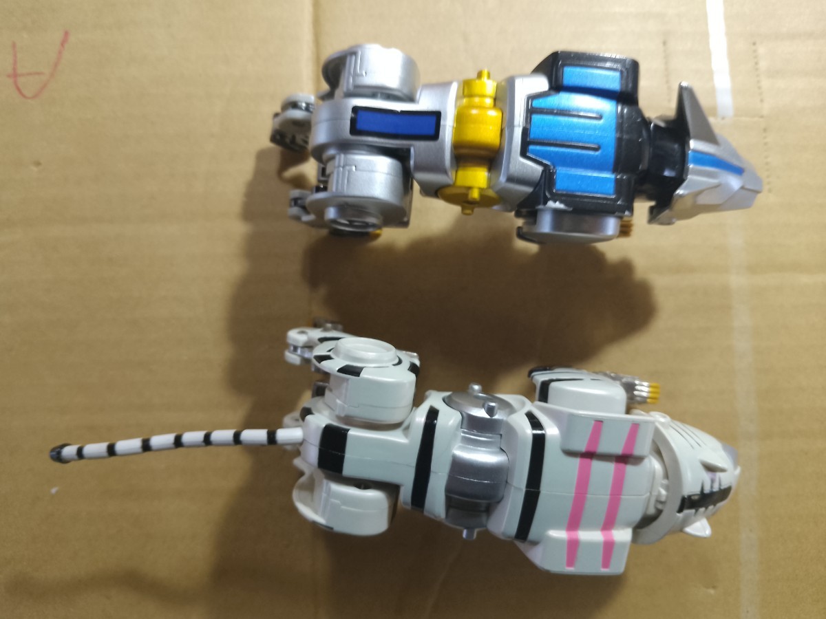 ガオウルフ & ガオタイガー 2種セット 百獣戦隊 ガオレンジャー DX 