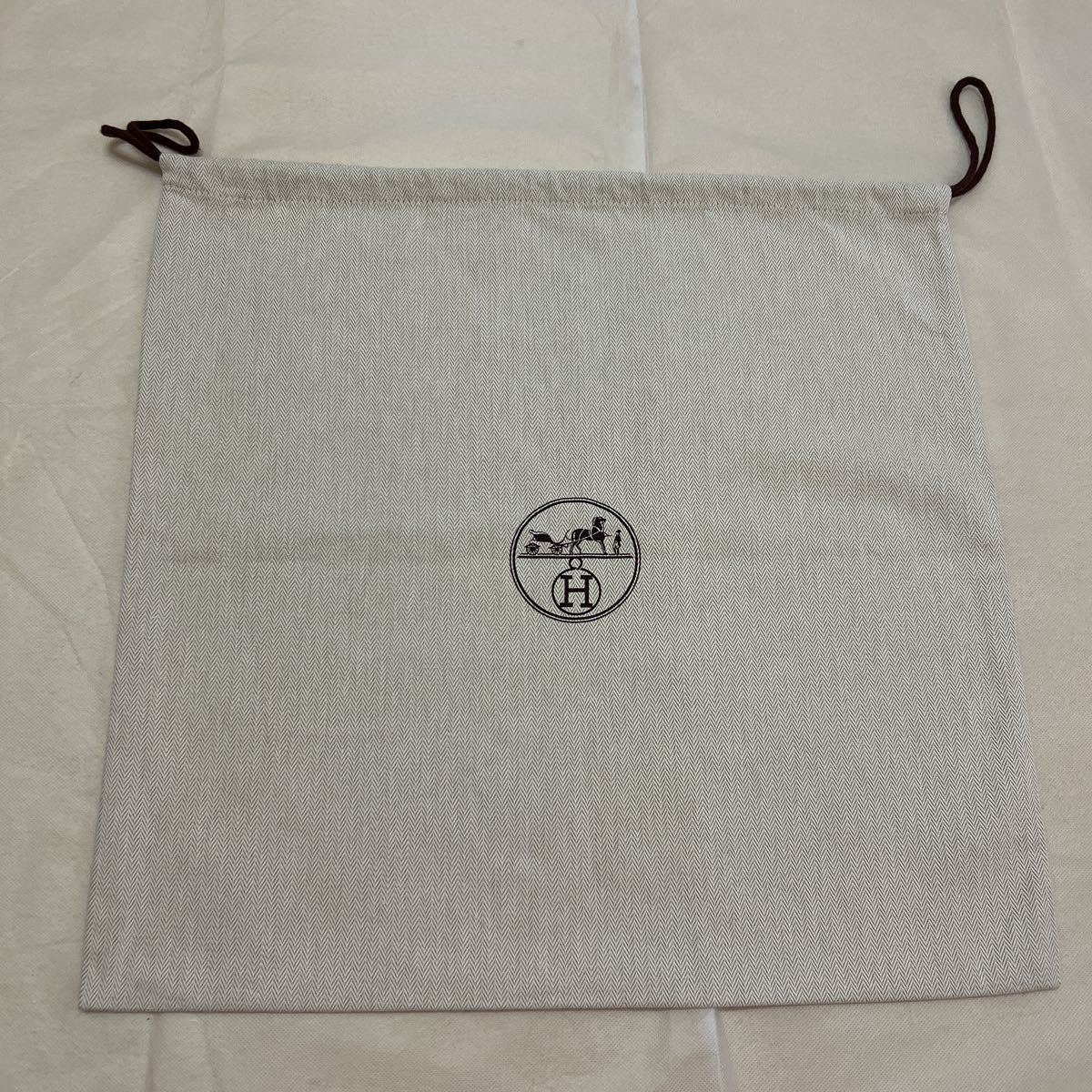 HERMES 保存袋 未使用 エルメス 保存袋 46×45 ヘリンボーン 布袋 巾着袋 HERMES