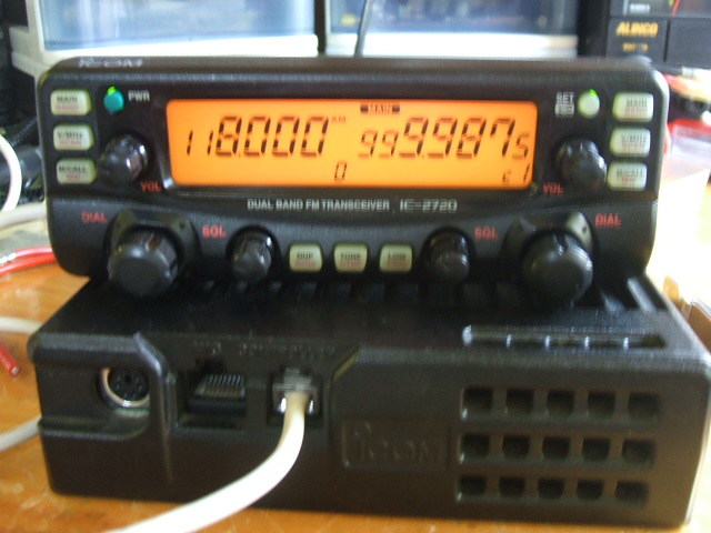 ICOM アイコム IC-2720（20W）144/430MHz デュアルバンドモービル機