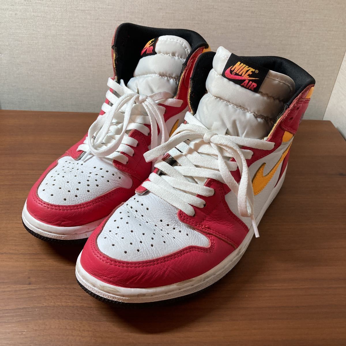 NIKE/ナイキ AIR JORDAN 1 RETRO HIGH OG FUSION RED/エアジョーダン1 フュージョンレッド(27