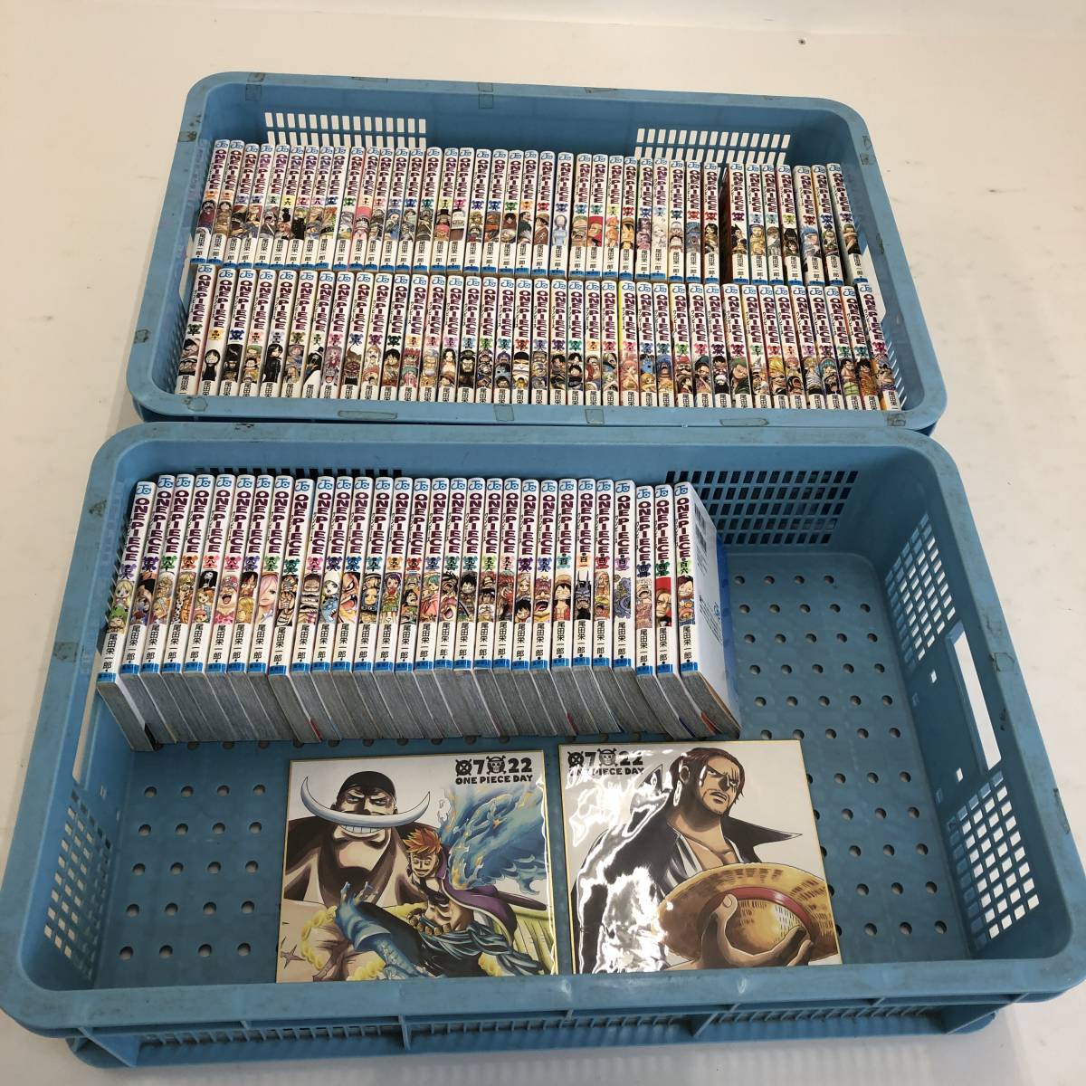 ONE PIECE 漫画セット 尾田栄一郎　おまけ付き コミック セット ワンピース 1-106巻 色紙 2枚 集英社 尾田栄一郎
