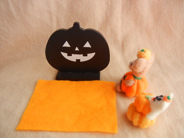 ハロウィン くま オバケ 羊毛フェルト ハンドメイド インテリア
