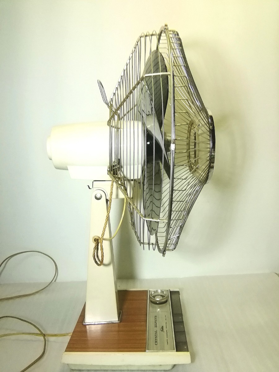 昭和レトロ TOSHIBA 東芝 CRYSTAL ZEPHYR 扇風機 4枚羽根 40cm 鉄