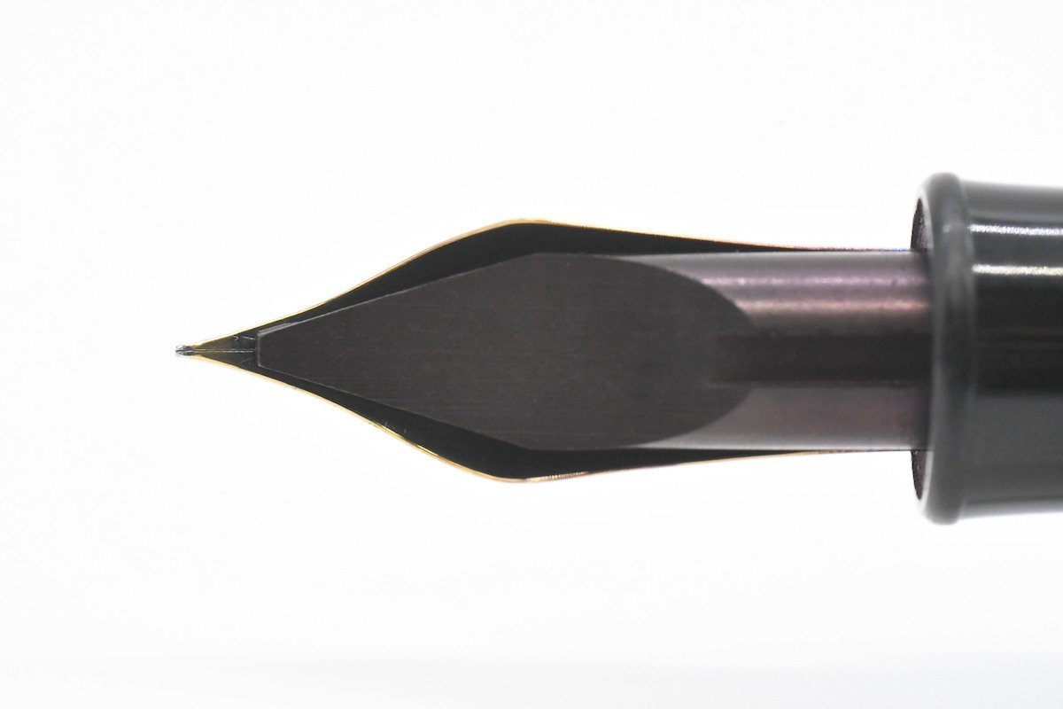 プラチナ万年筆 #3776 ギャザード 黒 14K 細字F