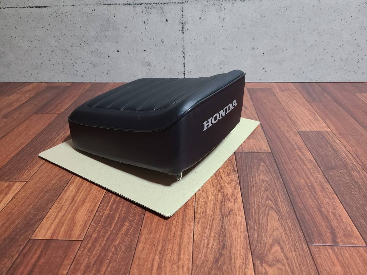 純正部品 ピリオンシート 厚型 タンデムシート スーパーカブ