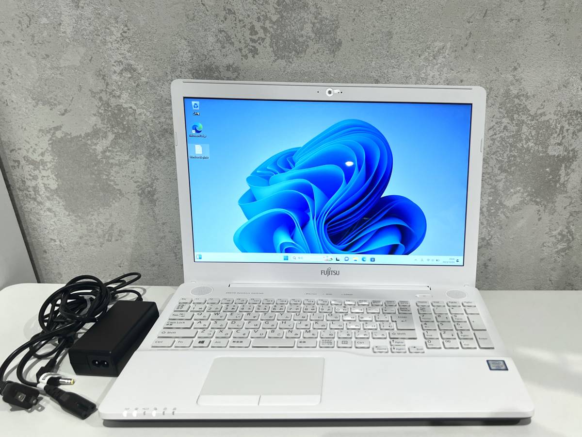 富士通lifebook AH50/X i7-6700HQ メモリ4GB 富士通 LIFEBOOK AH AH50⁄X FMVA50XWP ⁄Core i7 6700HQ ⁄メモリ4GB