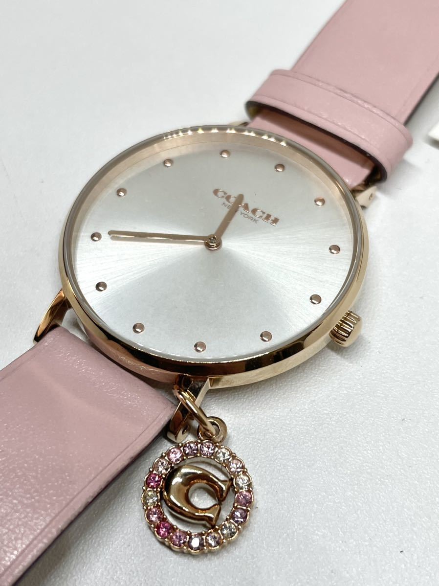 新品タグ付き未使用　COACH レディース腕時計 ピンクゴールド コーチ　保証書 新品タグ付き未使用 COACH レディース腕時計 ピンクゴールド コーチ