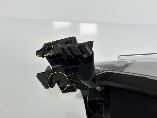 アテンザセダン ワゴン GJ2FP GJ5FP 前期 純正 右ヘッドライト HID