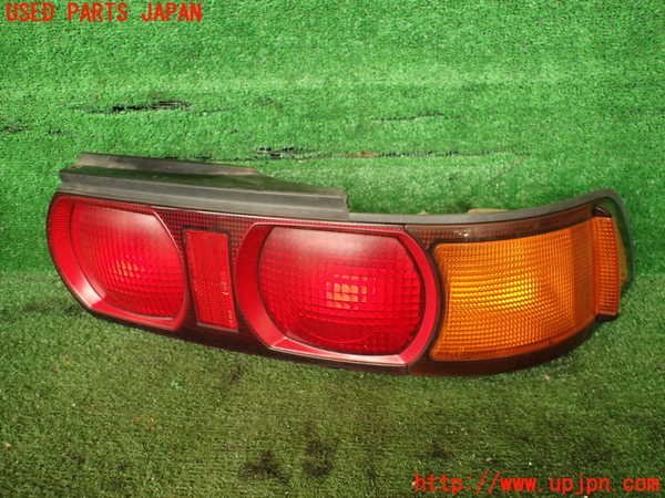 2UPJ-11031530]MR2(SW20)右テールランプ 中古