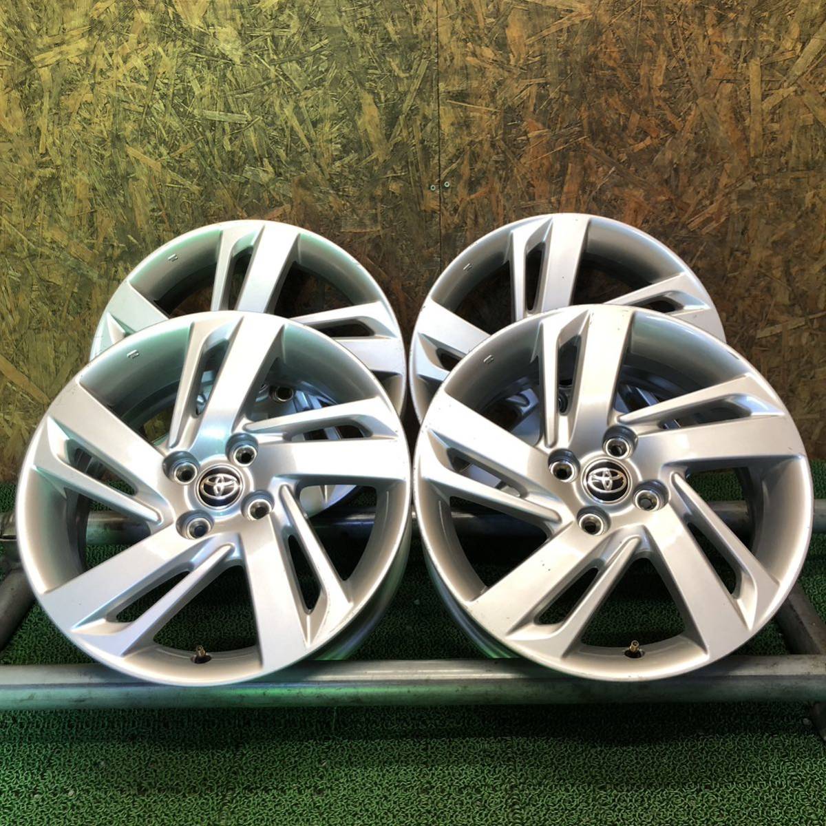 トヨタ ライズ 純正ホイール 16×6J 100/4H 4本価格 X-221 福岡 ☆