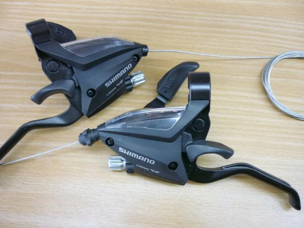 シマノ 3ｘ8速　ST-EF500/2フィンガー　シフト/Vブレーキ兼用レバー　新品・パッケージ無し