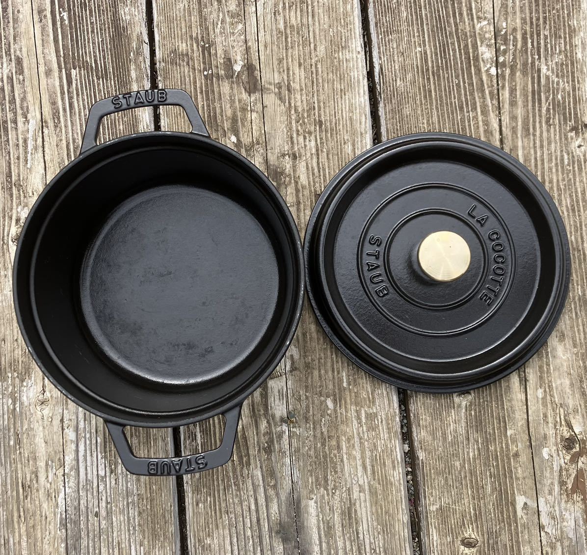 staub LA COCOTTE 20cm 両手鍋 マットブラック 送料無料 Staub