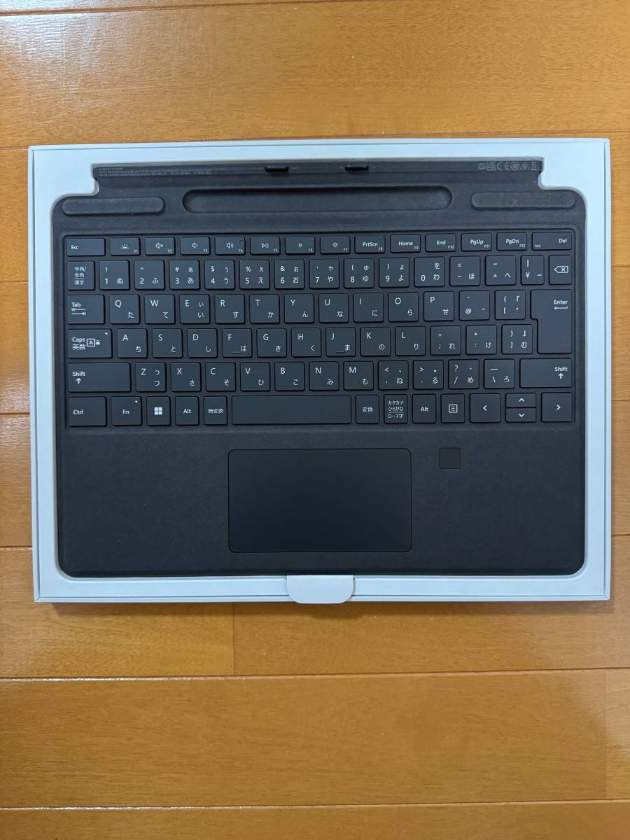 Surface Pro8 x 9用 シグニチャーキーボード 指紋認証付き 店頭展示品 