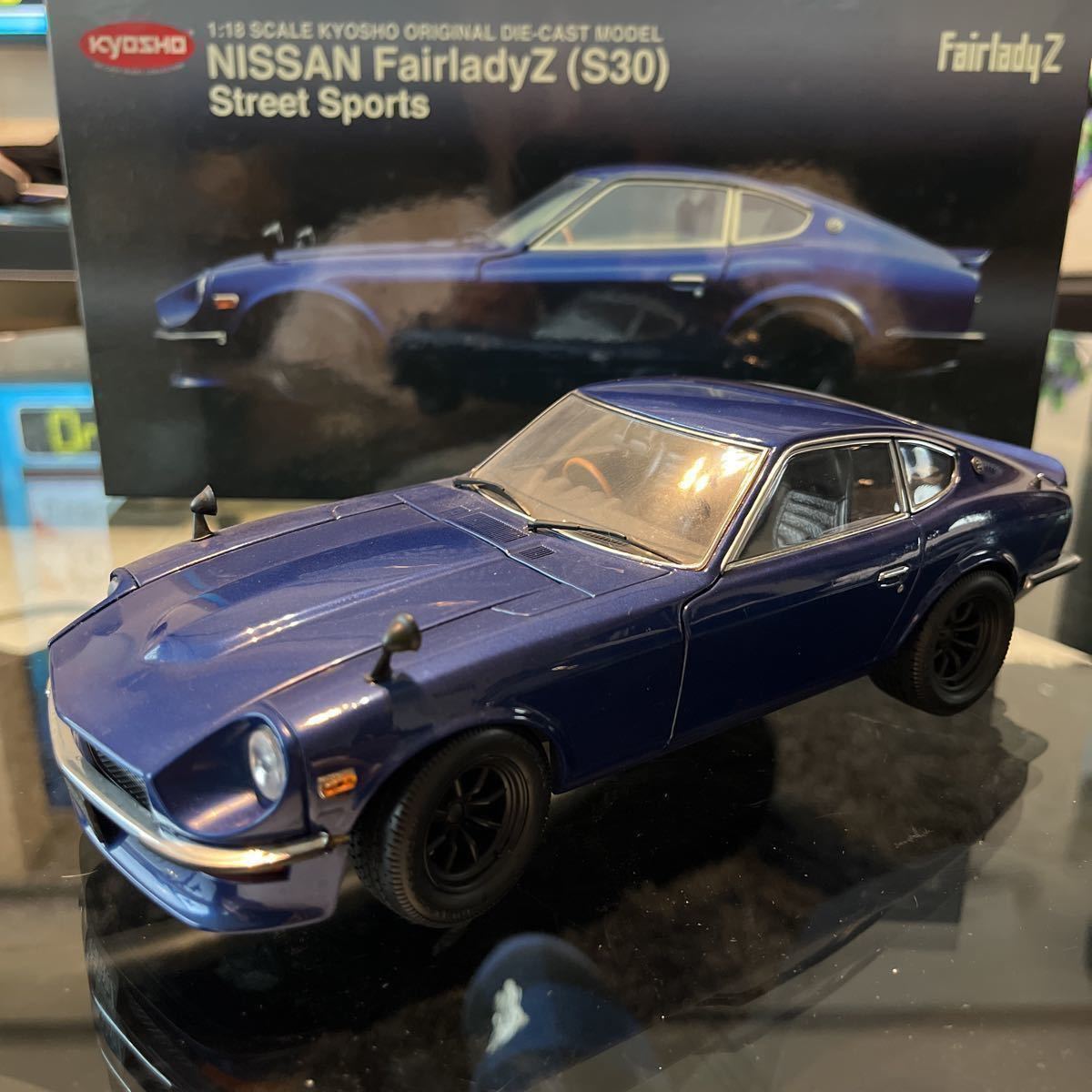 京商　1/18　日産　フェアレディZ　（S30）Street・ Sports ☆極美品☆京商 1/18 日産フェアレディZ（S30）Street Sports 【公式通販】