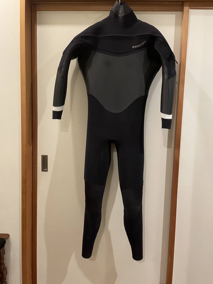 Rubber Art (West のセカンドブランド) セミドライ ウェットスーツ