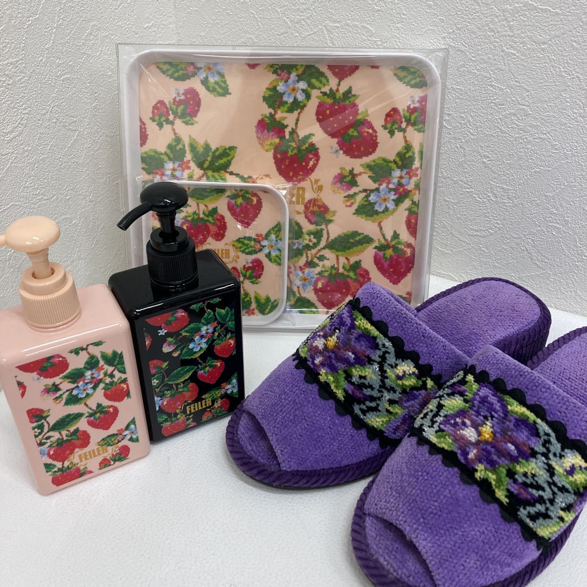 □5410　【卸売】FEILER フェイラー シュニール織り おまとめ 花柄 雑貨 スリッパ トレー ケース 生活雑貨 イチゴ レディース