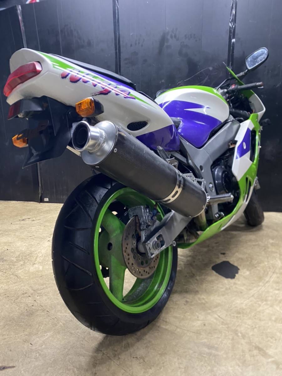 最強ZX-9RはCBR900RRに真っ向勝負を挑んだ！このバイクに注目 カワサキ