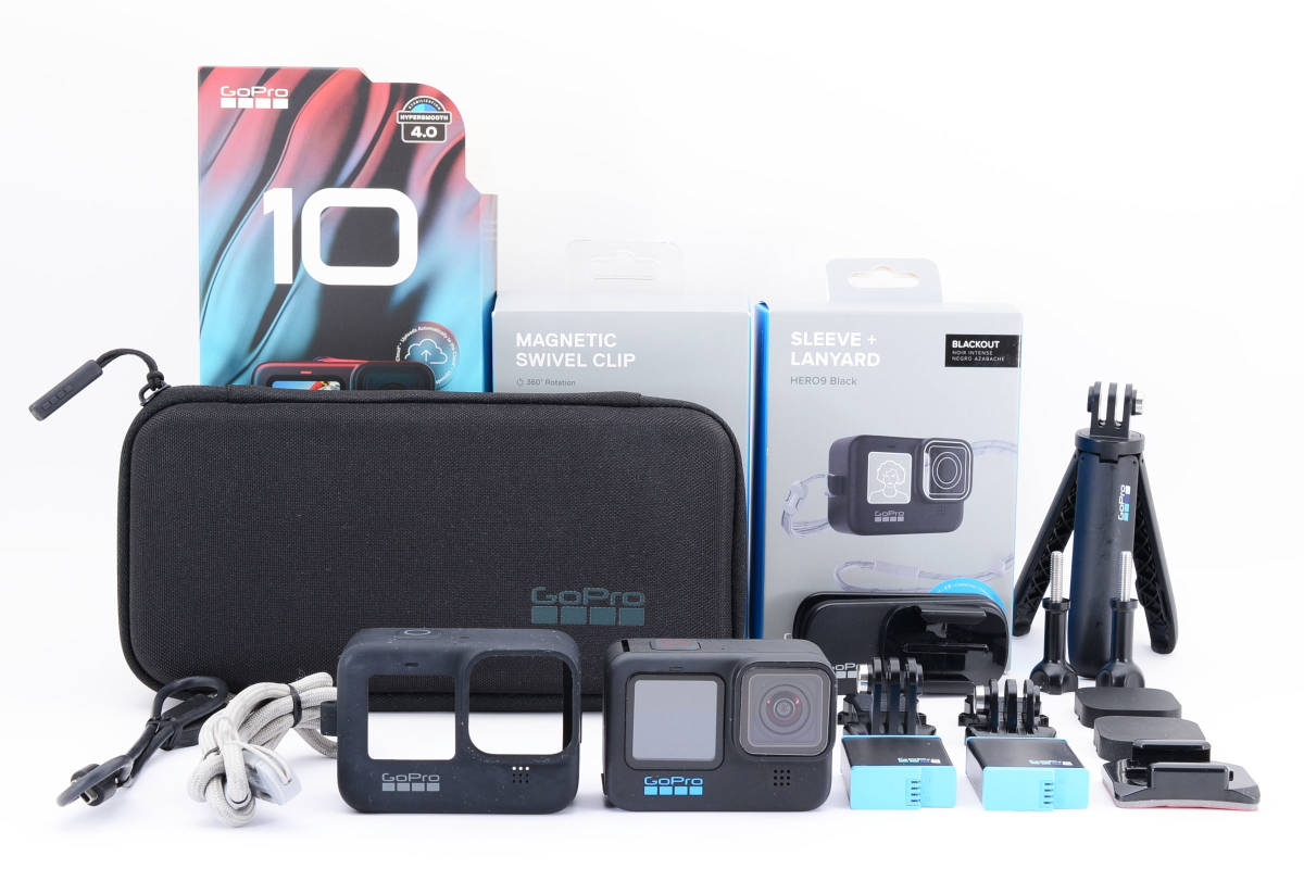 □ 美品 □ ゴープロ GoPro HERO10 BLACK + Shortyほか純正 