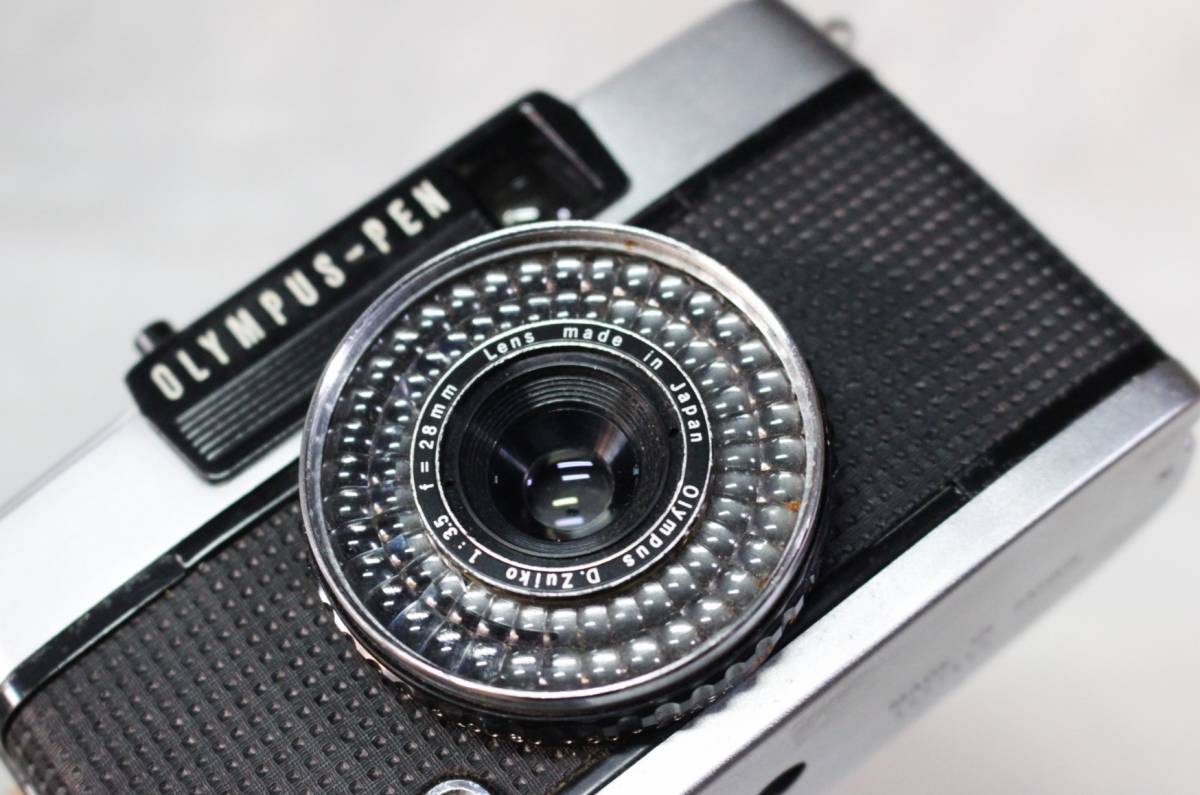 カメラ 超美品！完動品！OLYMPUS PEN EE-S ハーフサイズカメラ