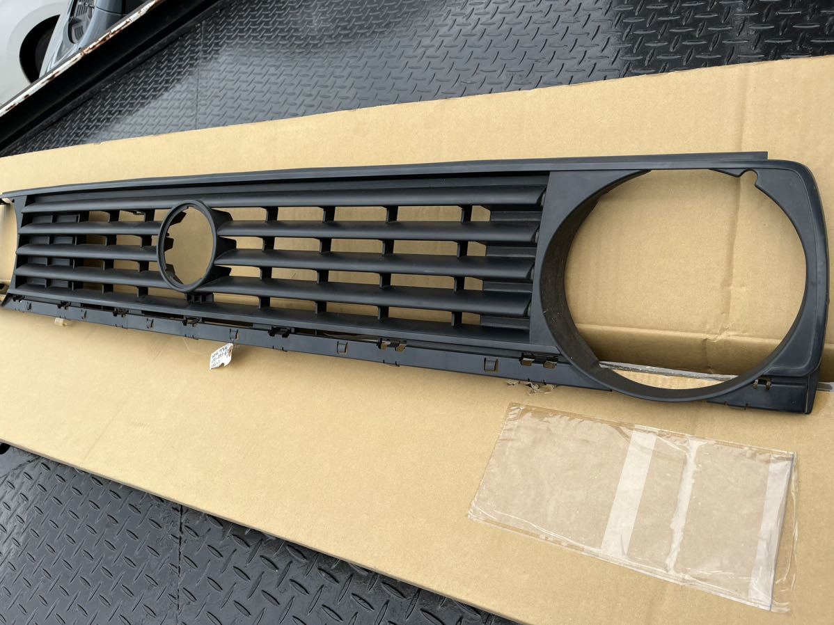 ゴルフ2 フロントグリル 純正品 フォルクスワーゲン 純正 VW 0