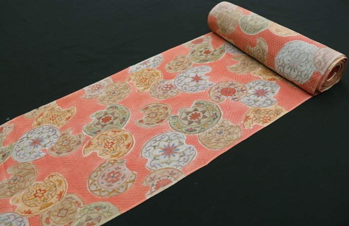 inagoya【究極の逸品】あの名品が再入荷!!!!◇最高級紋意匠-刺繍風地模様-◇丹後ちりめん【羽尺】正絹 反物 コート B7556eb