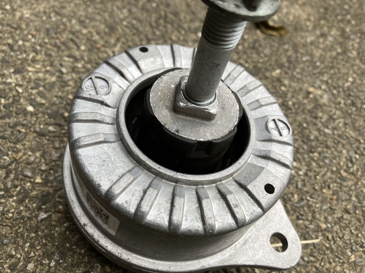 ポルシェ ボクスター ミッションマウント 986_8