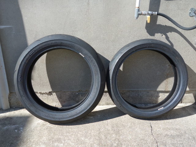 中古 ダンロップ α13SP 110，140前後セット 走行100キロ