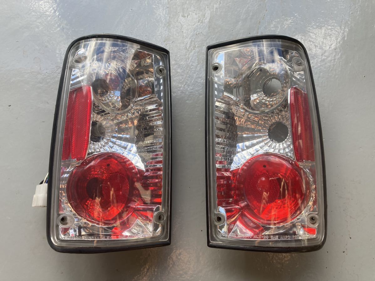 80⁄90ハイラックス 当時物ユーロテール 希少になる 80⁄90ハイラックス