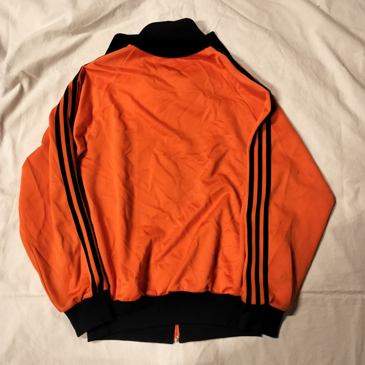 80s ジャージ トラックジャケット 黒 オレンジ S デサント adidas