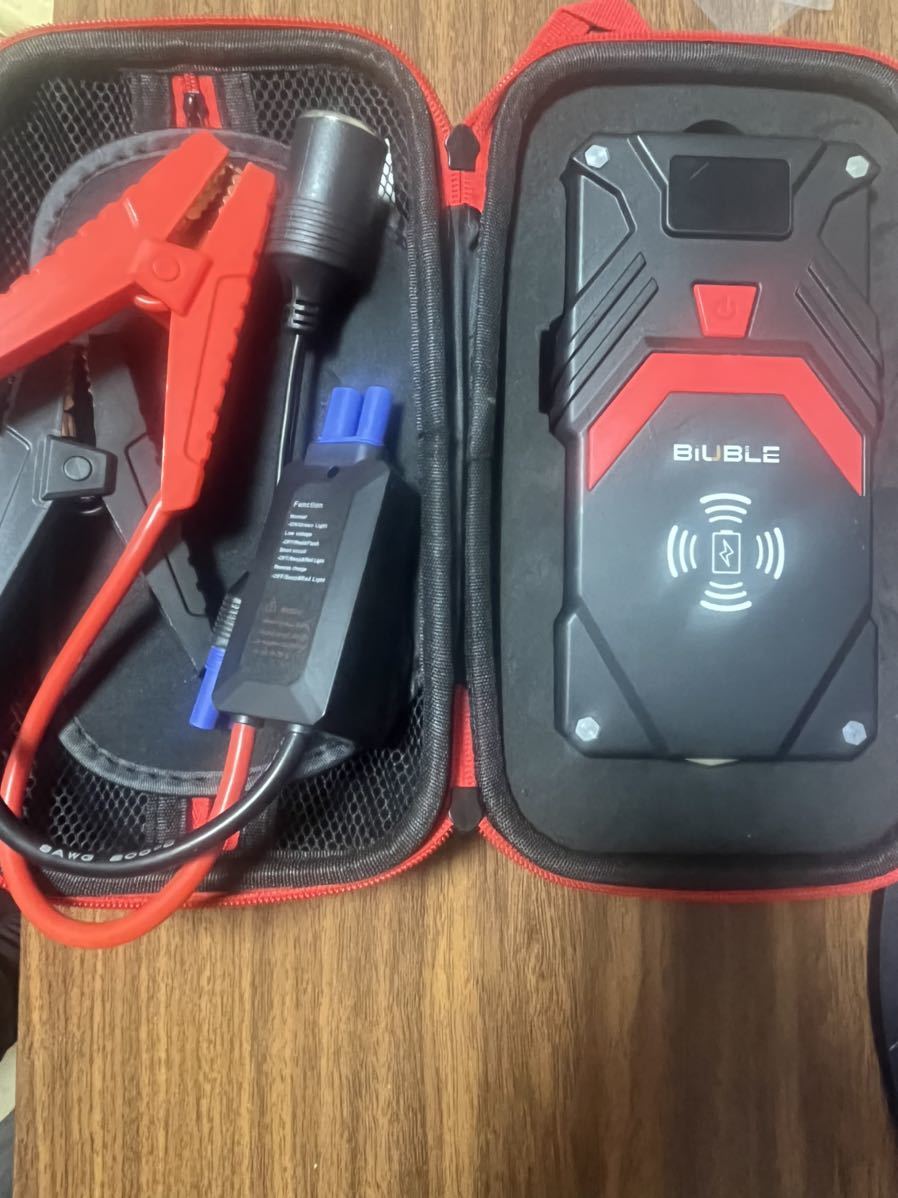【美品・通電確認済】BIUBLE ジャンプスターター 24000mAh大容量 2500Aピーク電流