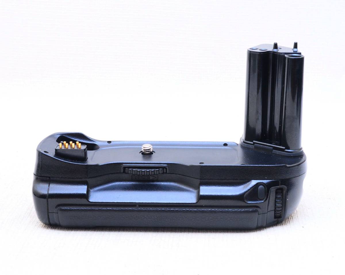 NIKON F100用MB-15 マルチパワーバッテリーパック　完動品